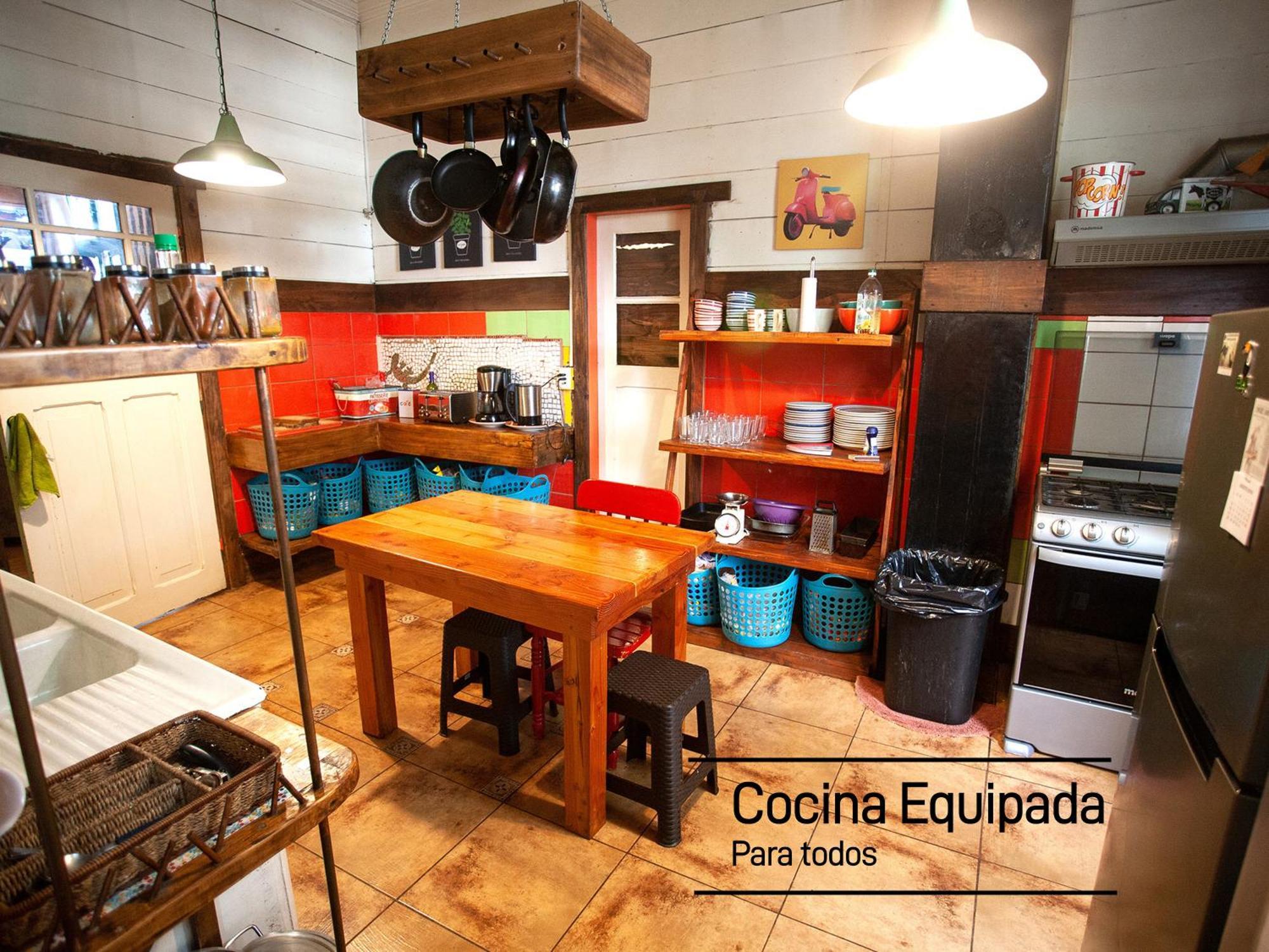 Mapatagonia Hostel Casa Historica Пуерто-Варас Екстер'єр фото